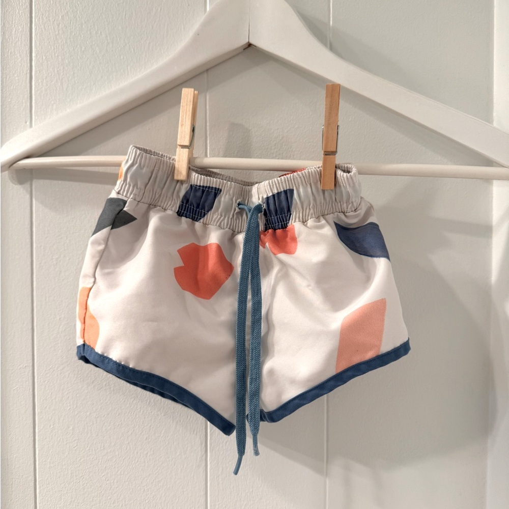 Minnow Boys Swim trunks, Abstract print 2T, EUC